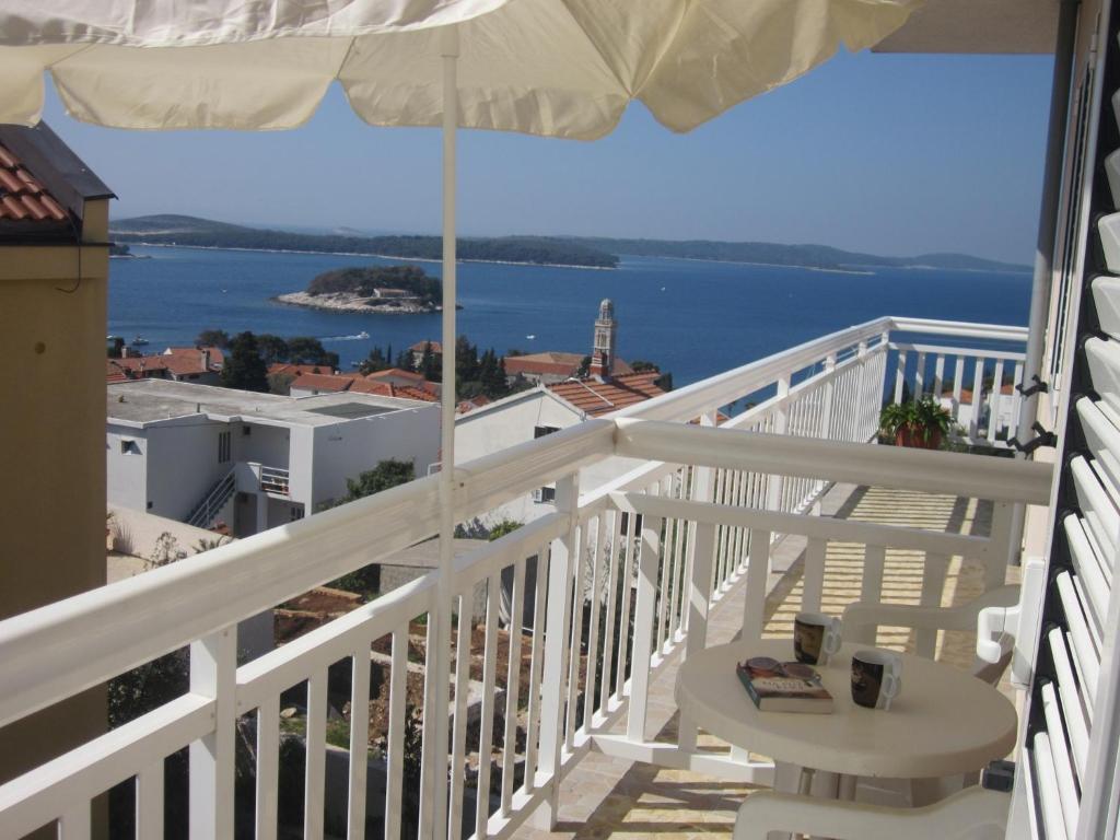 Apartments Kresic Hvar Town Pokoj fotografie